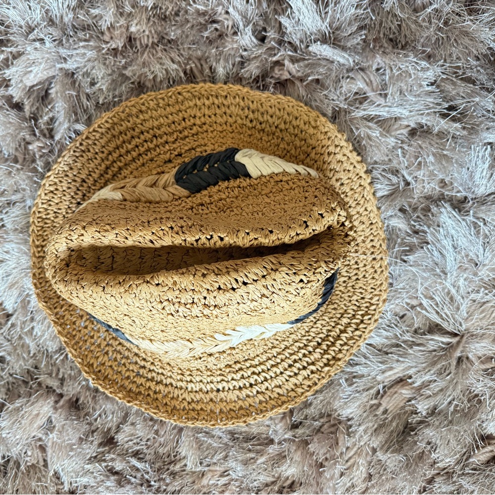 Steve Madden Tan and Black Woven Hat